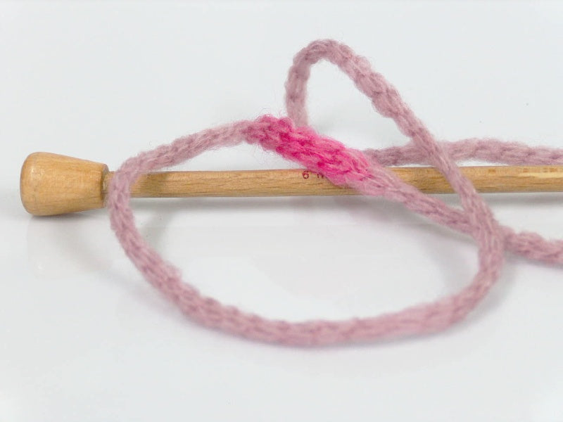 TubeWool Bulky Spots Rose Pink, Black, Brown Sku:fnt2-42438