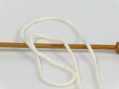Lorena Worsted Cream Sku:fnt2-45143