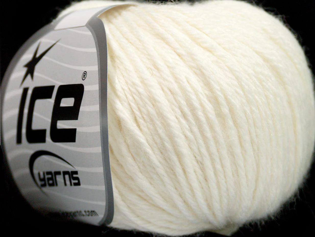 Baby Merino DK White Sku:fnt2-45806