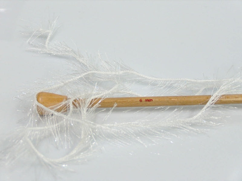 Eyelash Glitz White Sku:fnt2-46549