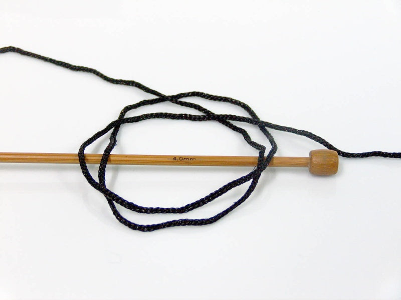 Macrame Cord Metallic Black fnt2-51850