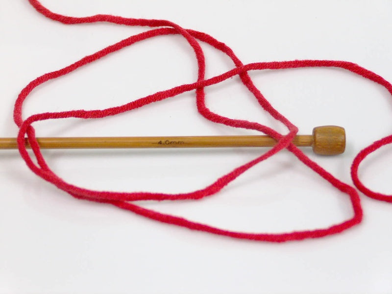 Lorena Worsted Red Sku:fnt2-52133