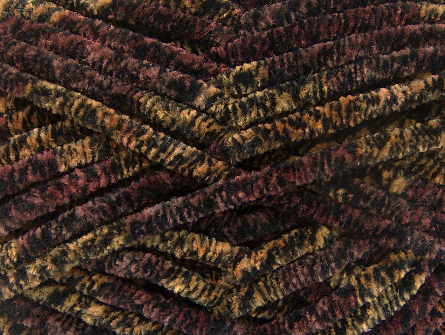 Chenille Safari Maroon, Gold, Black Sku:fnt2-53104