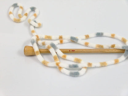 Chenille Baby Colors White, Light Brown, Grey Sku:fnt2-53114