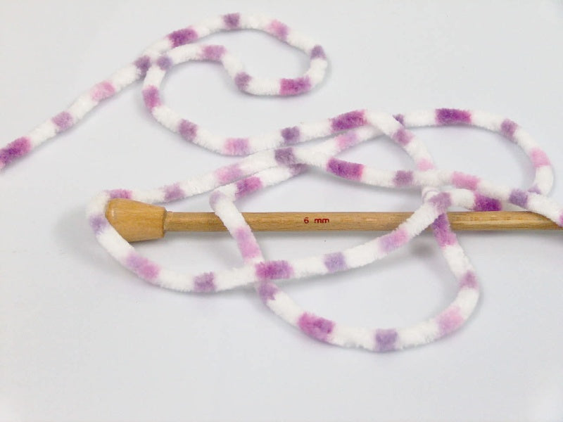 Chenille Baby Colors Lilac Shades, White Sku:fnt2-53116