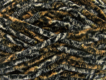 Chenille Safari Black, Grey, Yellow Sku:fnt2-53126