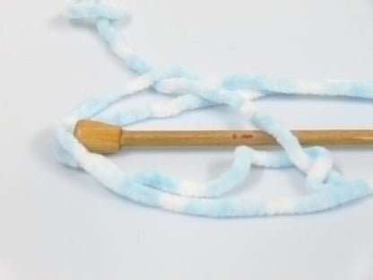 Chenille Baby Colors Baby Blue, White Sku:fnt2-53693