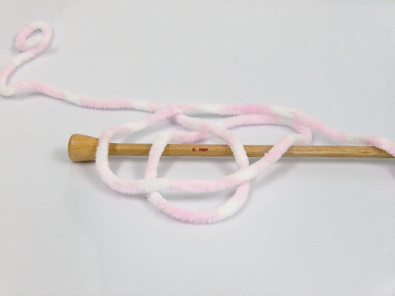 Chenille Baby Colors Light Pink, White Sku:fnt2-53700