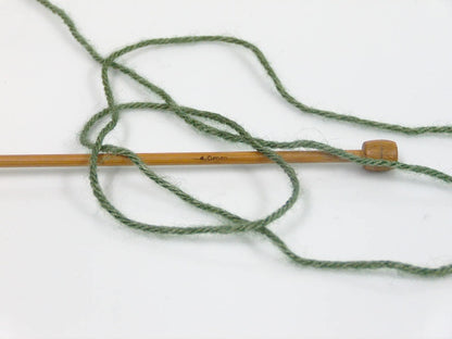 Silk Merino DK Dark Green Sku:fnt2-57670