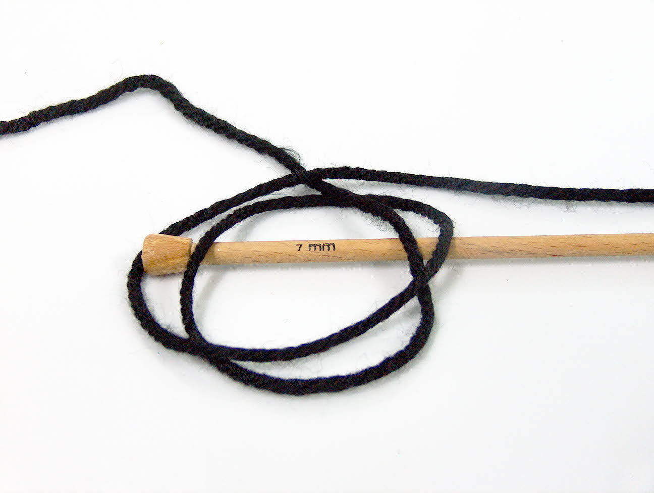 Superbulky Wool Black fnt2-58681