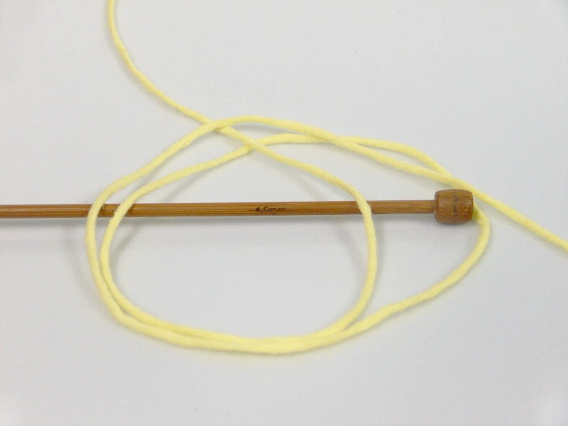 Lorena Worsted Light Yellow fnt2-63104