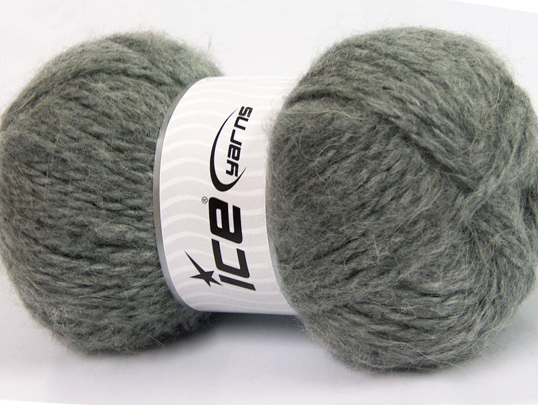 Alpine Angora Grey SuperBulky fnt2-63126