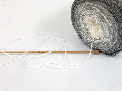 Cakes Cotton Fine Grey Shades, White fnt2-63995