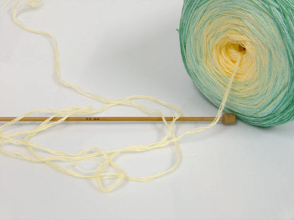 Cakes Cotton Fine Green, Light Turquoise, Light Yellow fnt2-63997