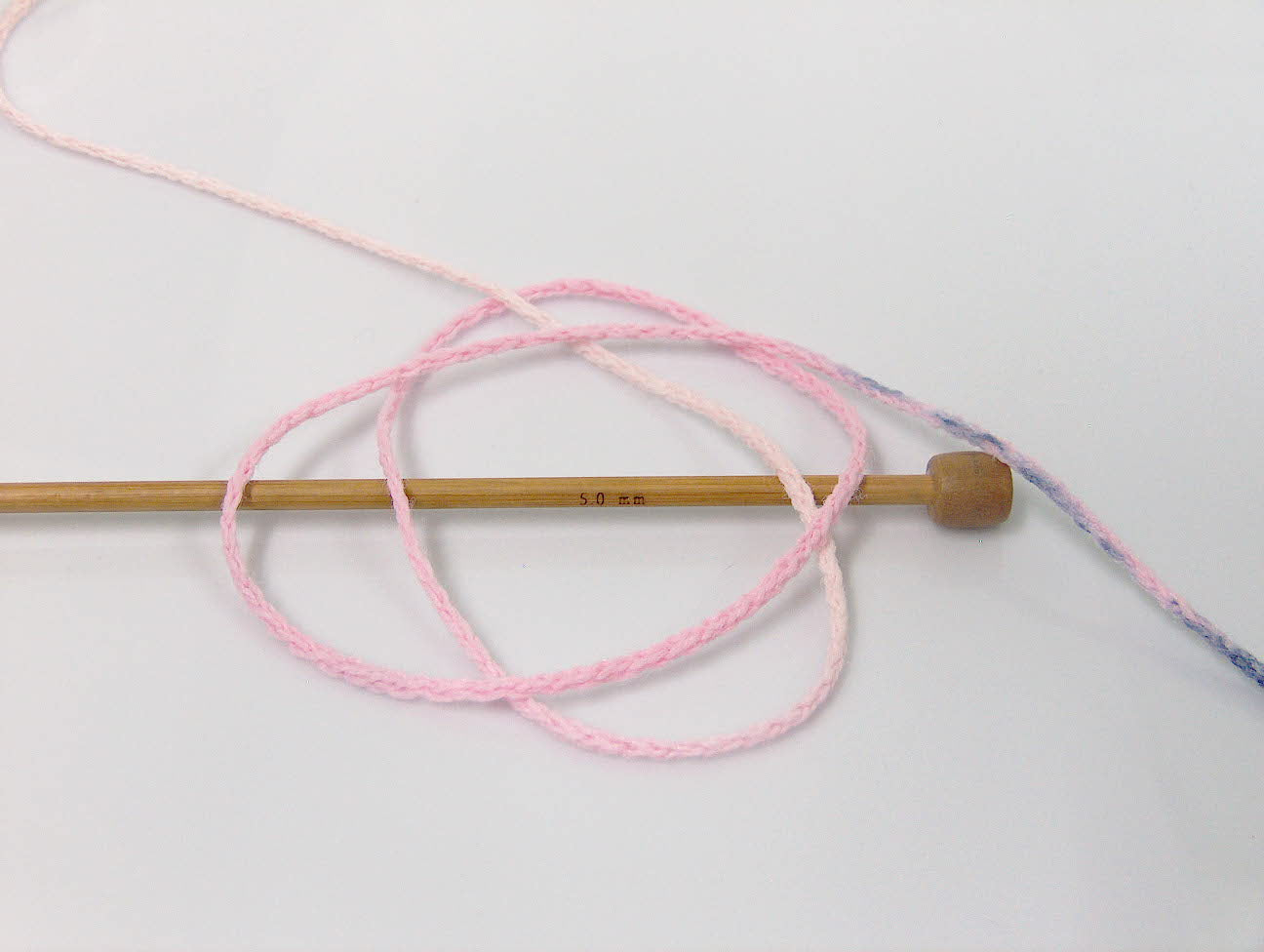 Saver Chain Color Blue Shades, Pink Shades fnt2-64475