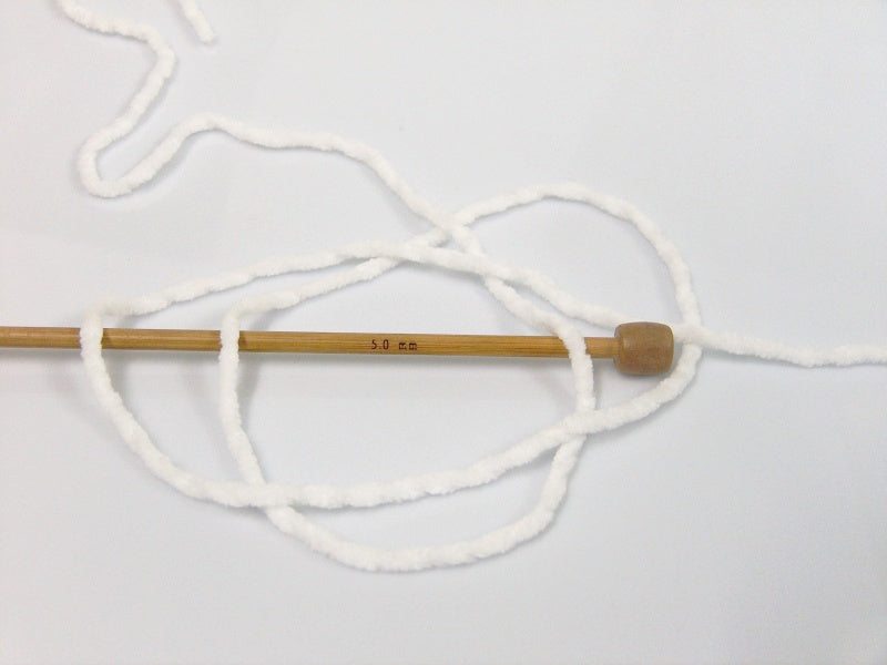 Chenille Baby Light White fnt2-64486