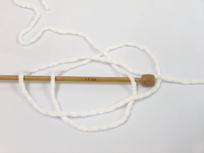 Chenille Baby Light White fnt2-64486