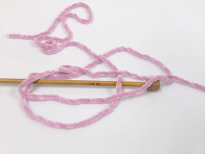 Chenille Baby Light Lilac fnt2-64502