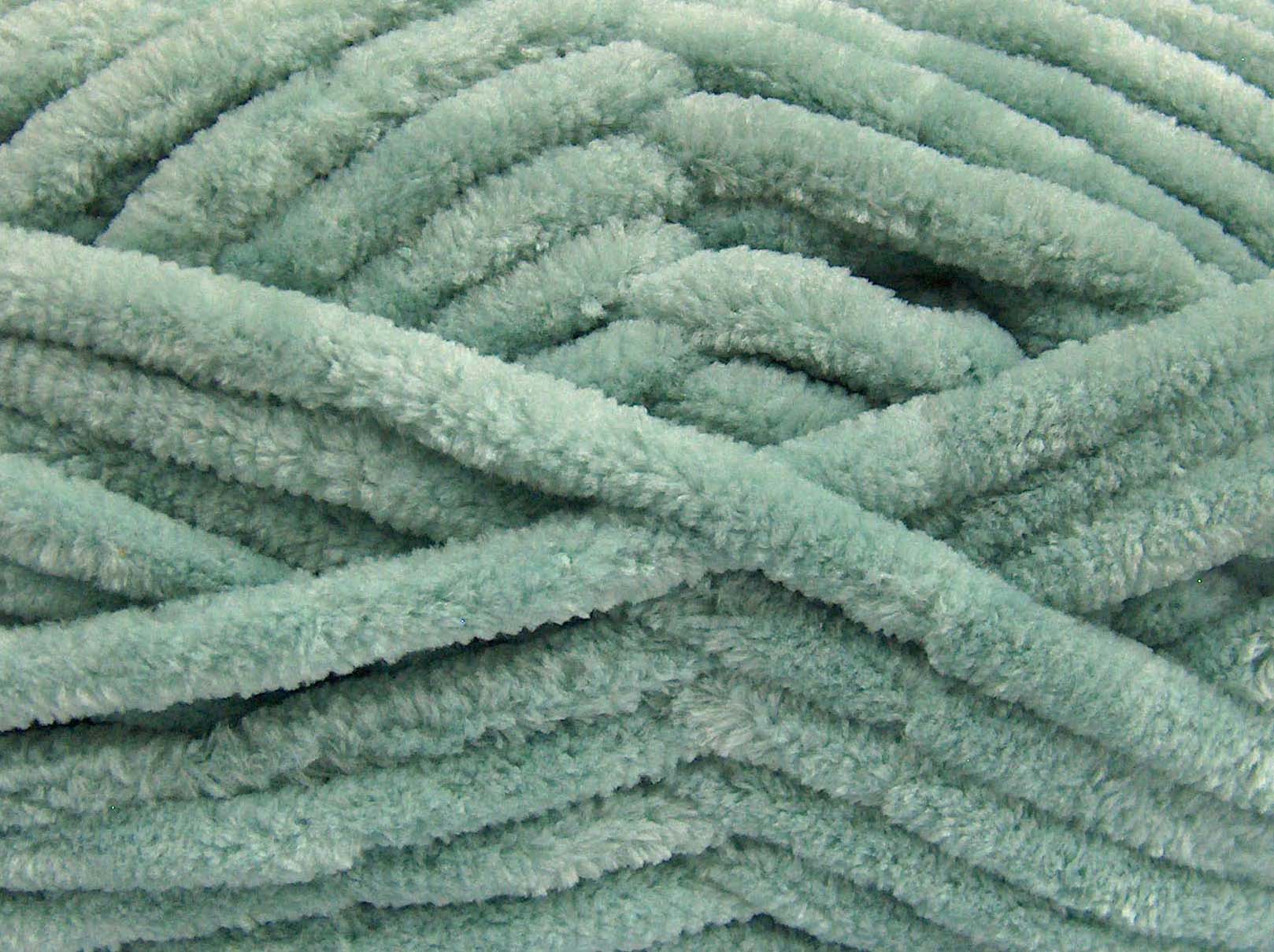Chenille Superbulky Mint Green fnt2-64525