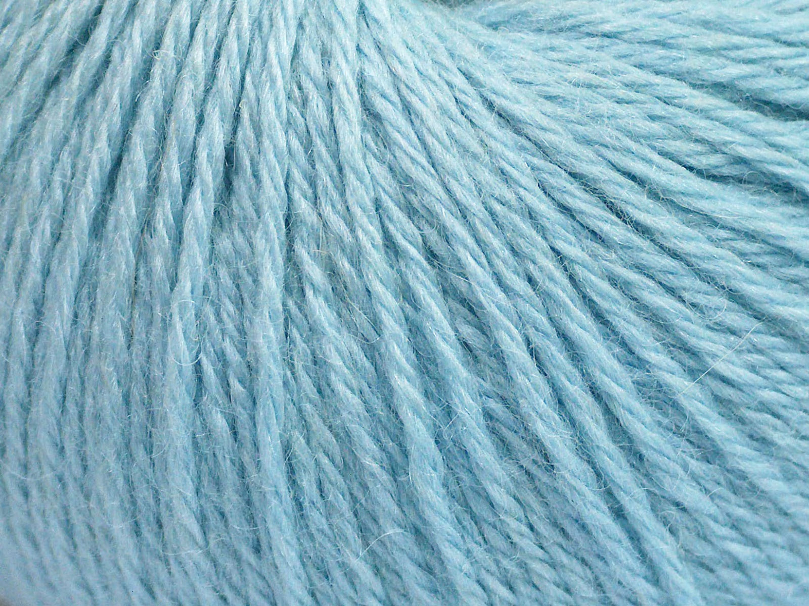 Baby Alpaca Light Blue Sku:fnt2-65920