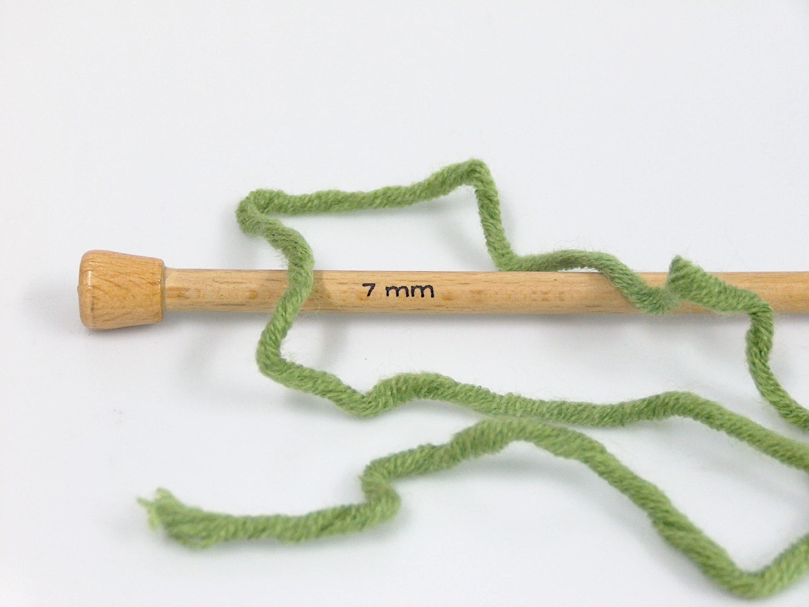Merino Chunky Khaki fnt2-65951