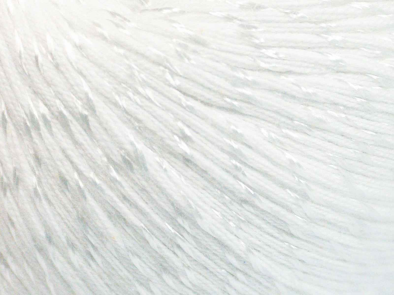 Summer White fnt2-65982