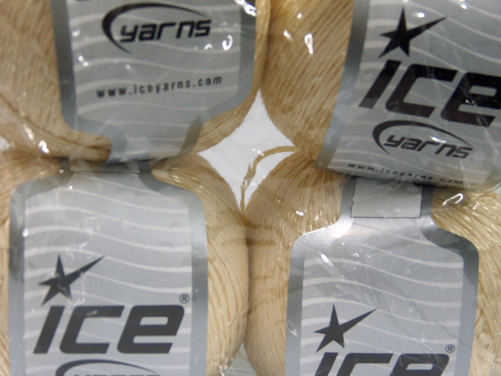 Summer Cream fnt2-65985