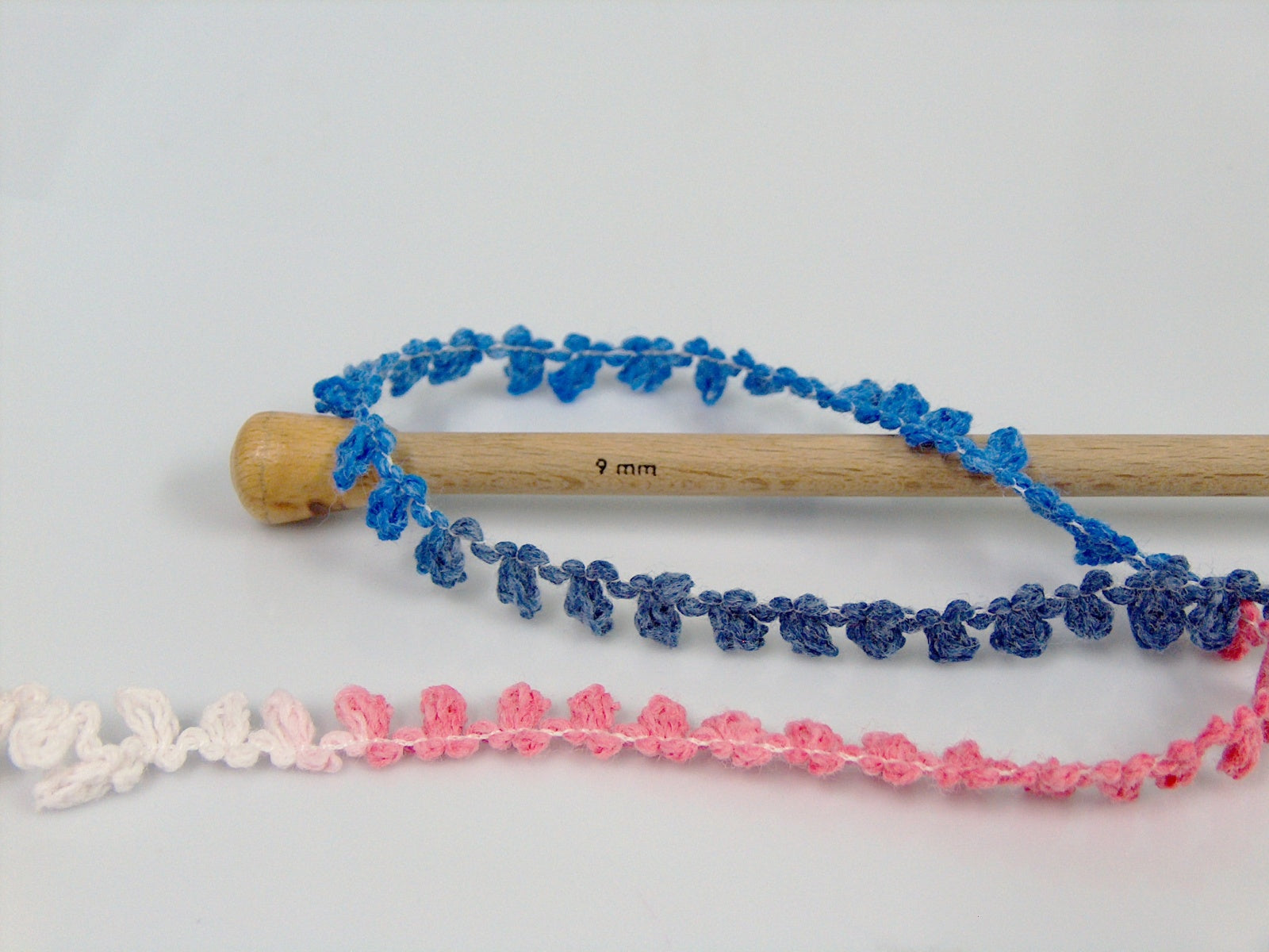 Boucleron Chain White, Salmon, Blue Shades fnt2-66615