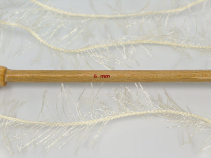 Eyelash Light Yellow