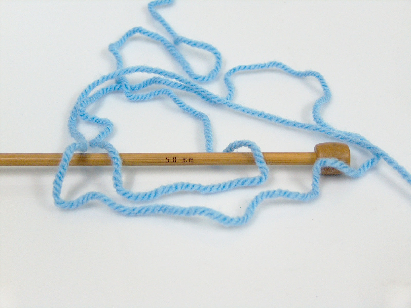 Favorite Light Blue Worsted fnt2-67798