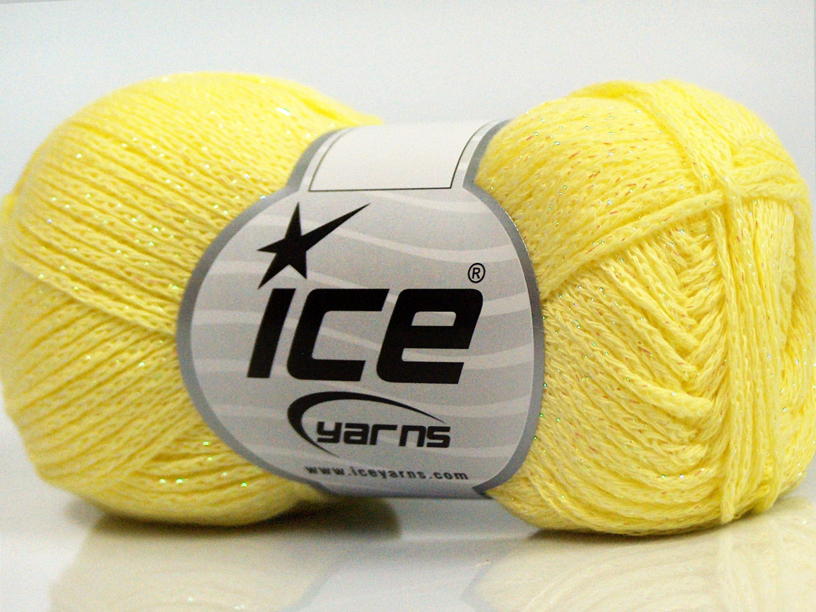 Elegant Metallic Cotton Light Yellow, Iridescent fnt2-67832