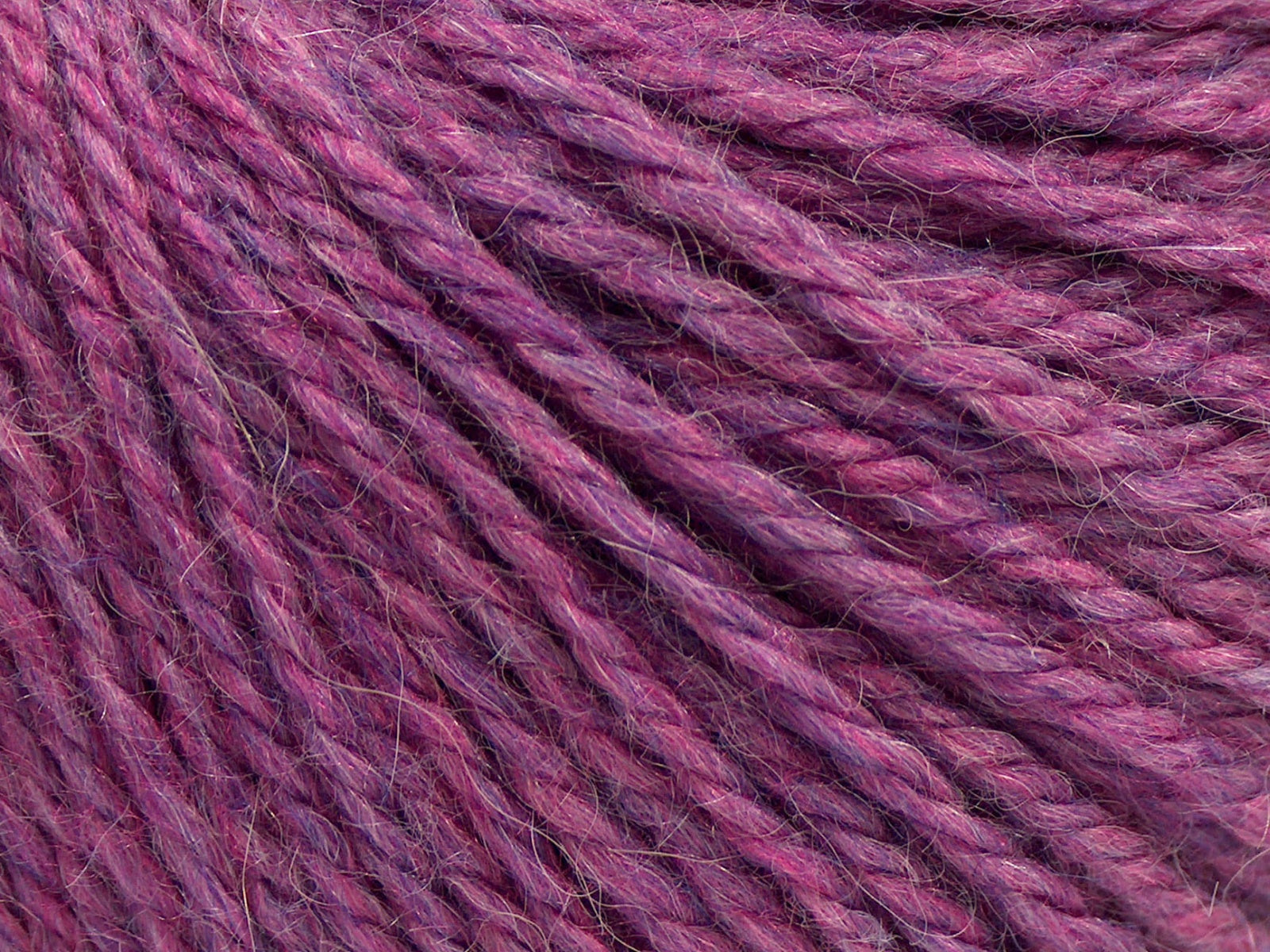 Alpaca Light Pink, Light Lilac Sku:fnt2-67975