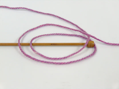 Alpaca Light Pink, Light Lilac Sku:fnt2-67975