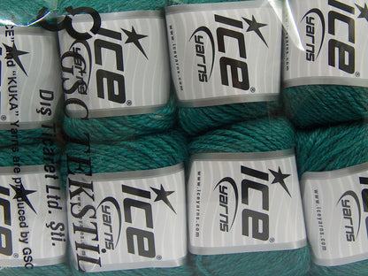 Alpaca Light Emerald Green Sku:fnt2-67985