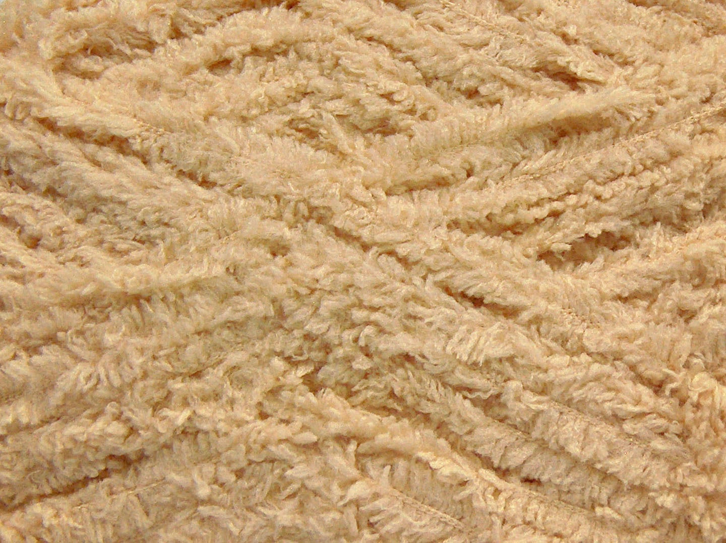 Puffy Dark Cream Sku:fnt2-68170