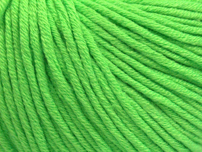 Baby Summer DK Neon Green fnt2-68195