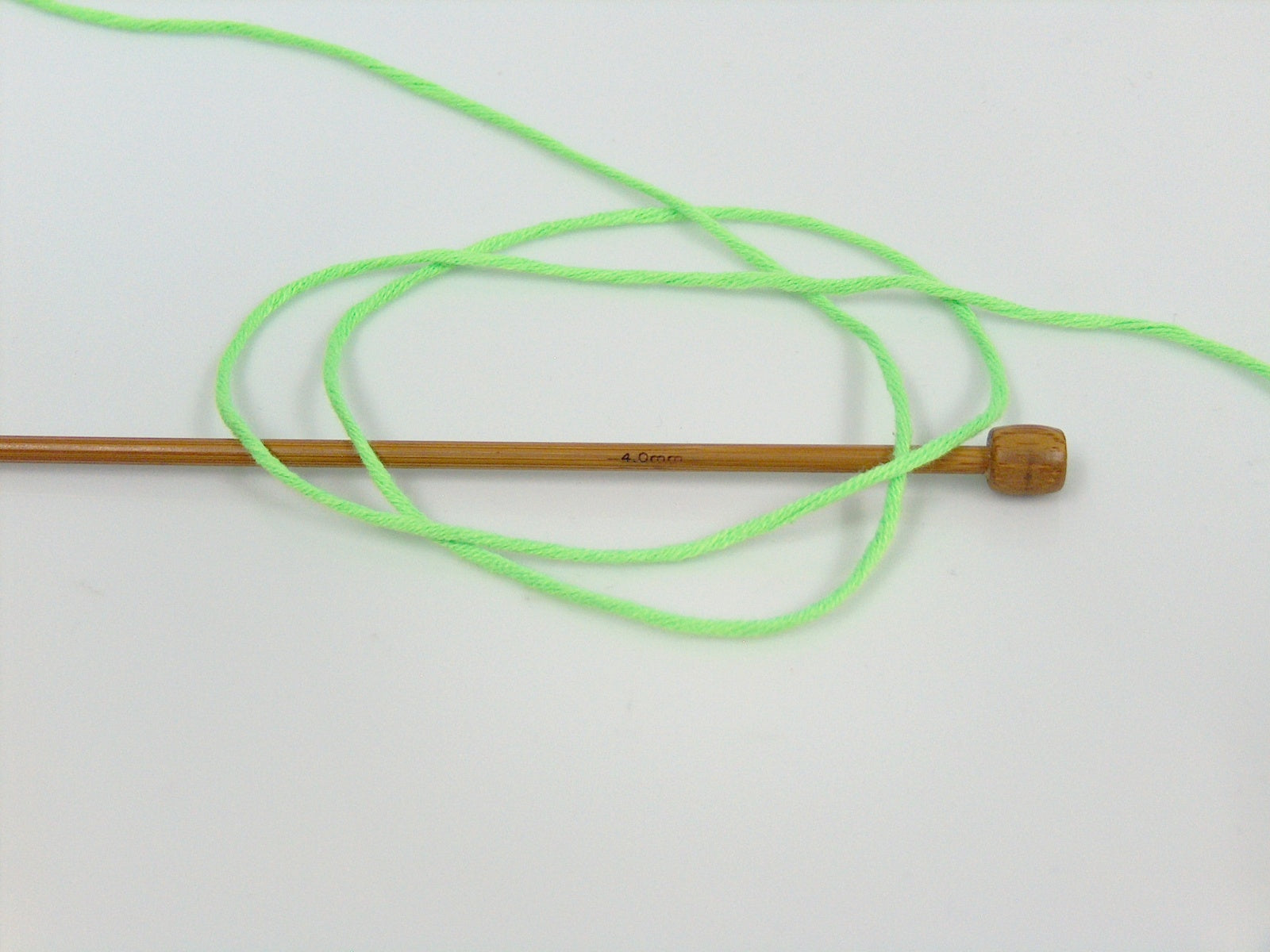 Baby Summer DK Neon Green fnt2-68195