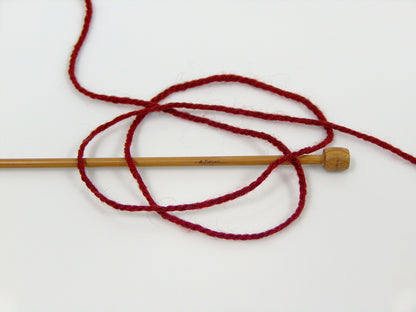 Alpaca Light Ruby Red Sku:fnt2-68243