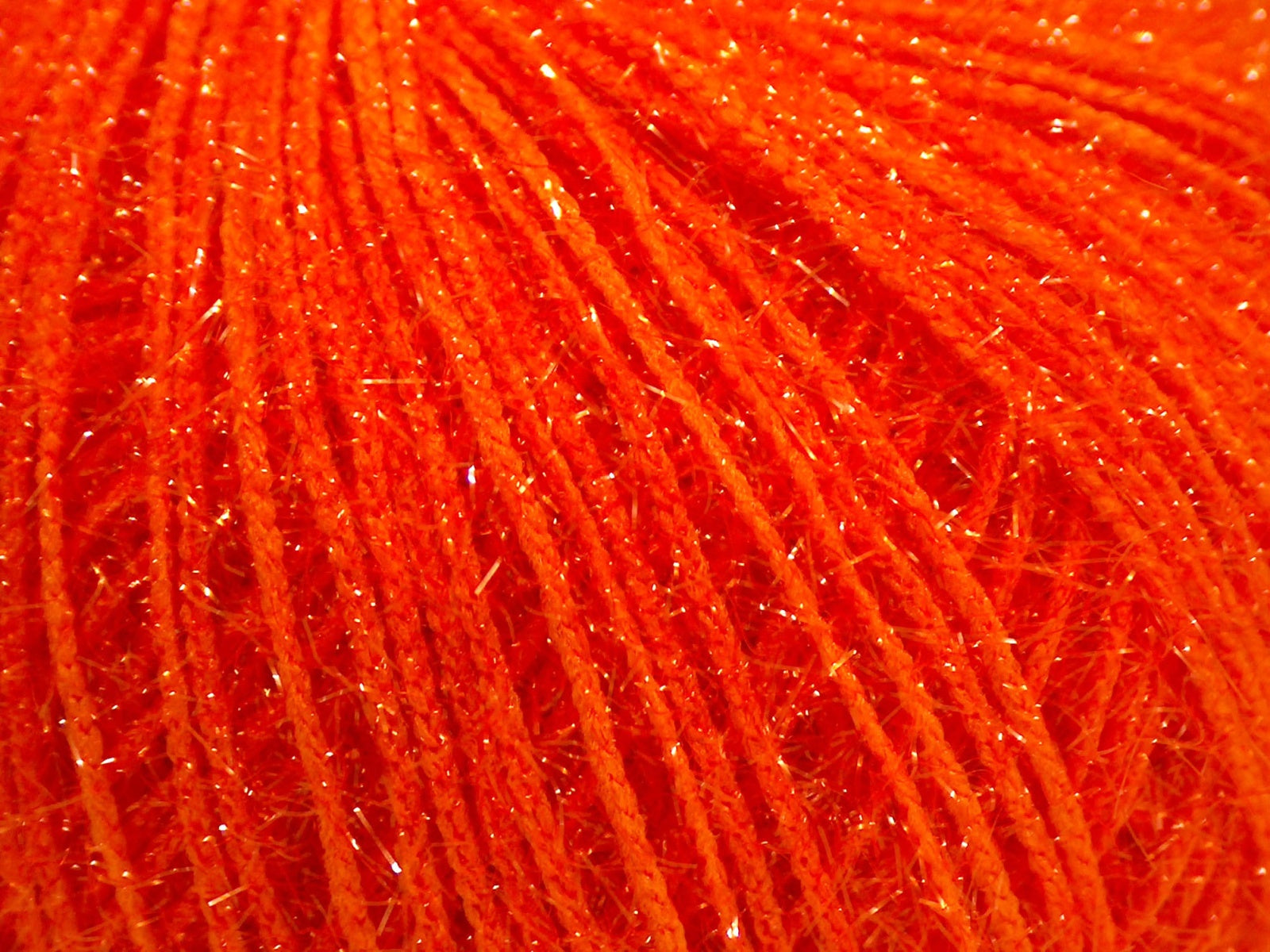 Sparkle Soft Orange fnt2-68308