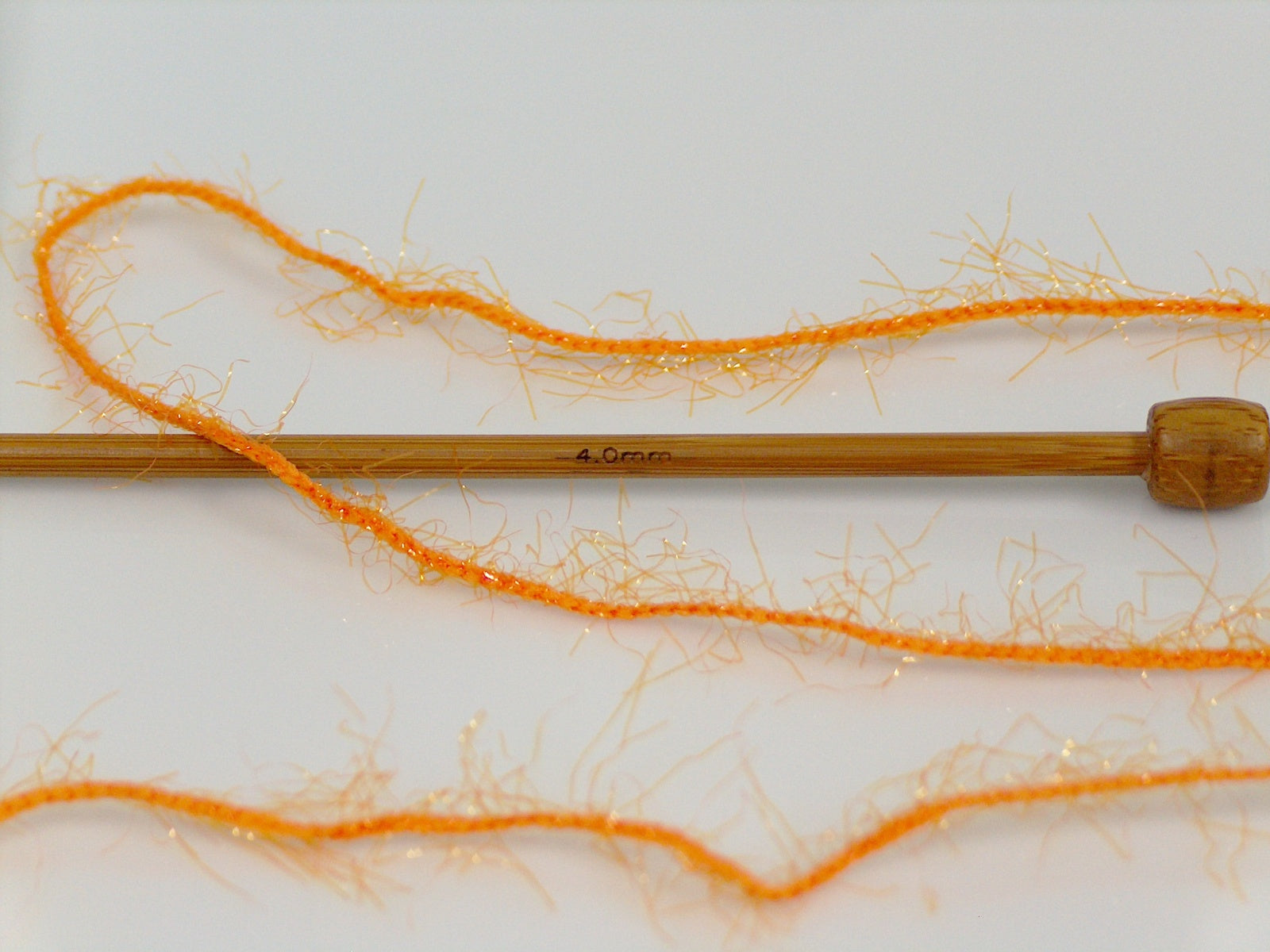Sparkle Soft Orange fnt2-68308