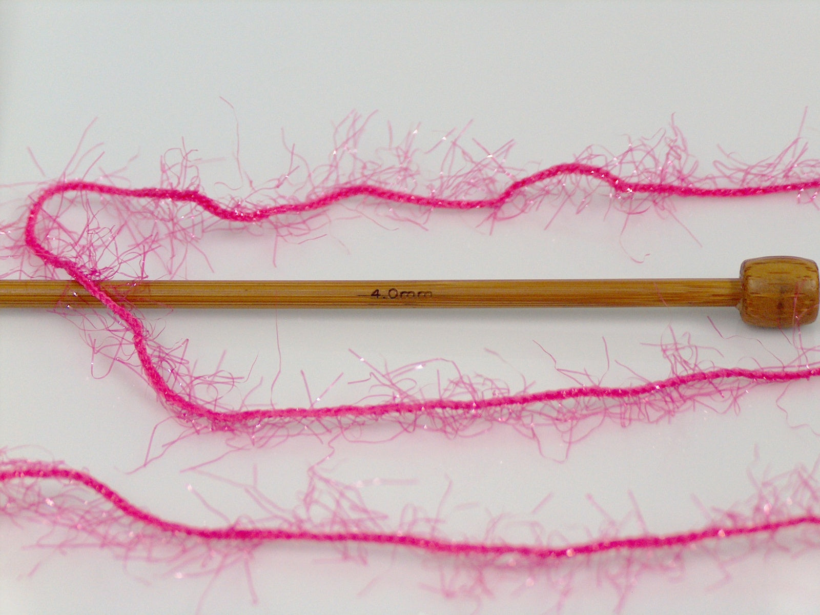 Sparkle Soft Fuchsia fnt2-68318