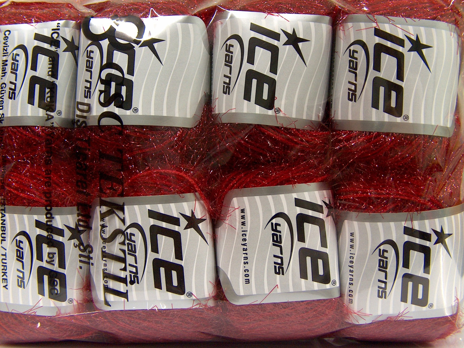 Sparkle Soft Red fnt2-68319