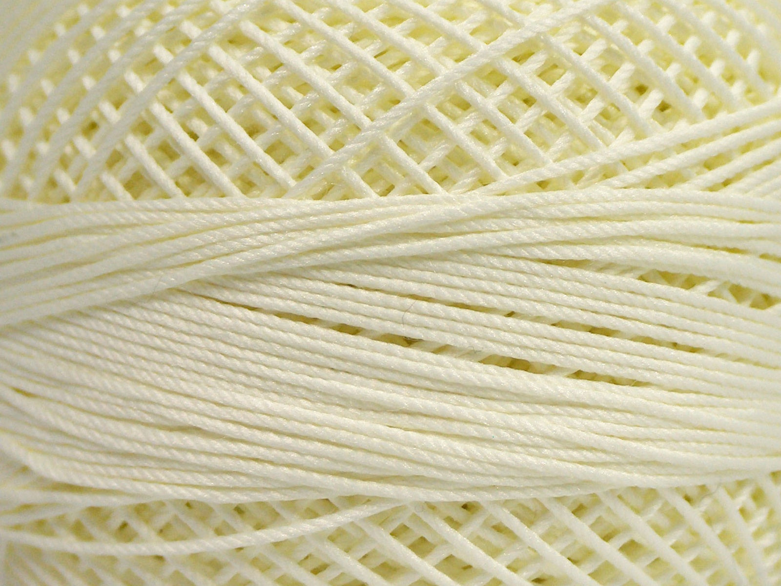 Crafty Light Yellow fnt2-68671