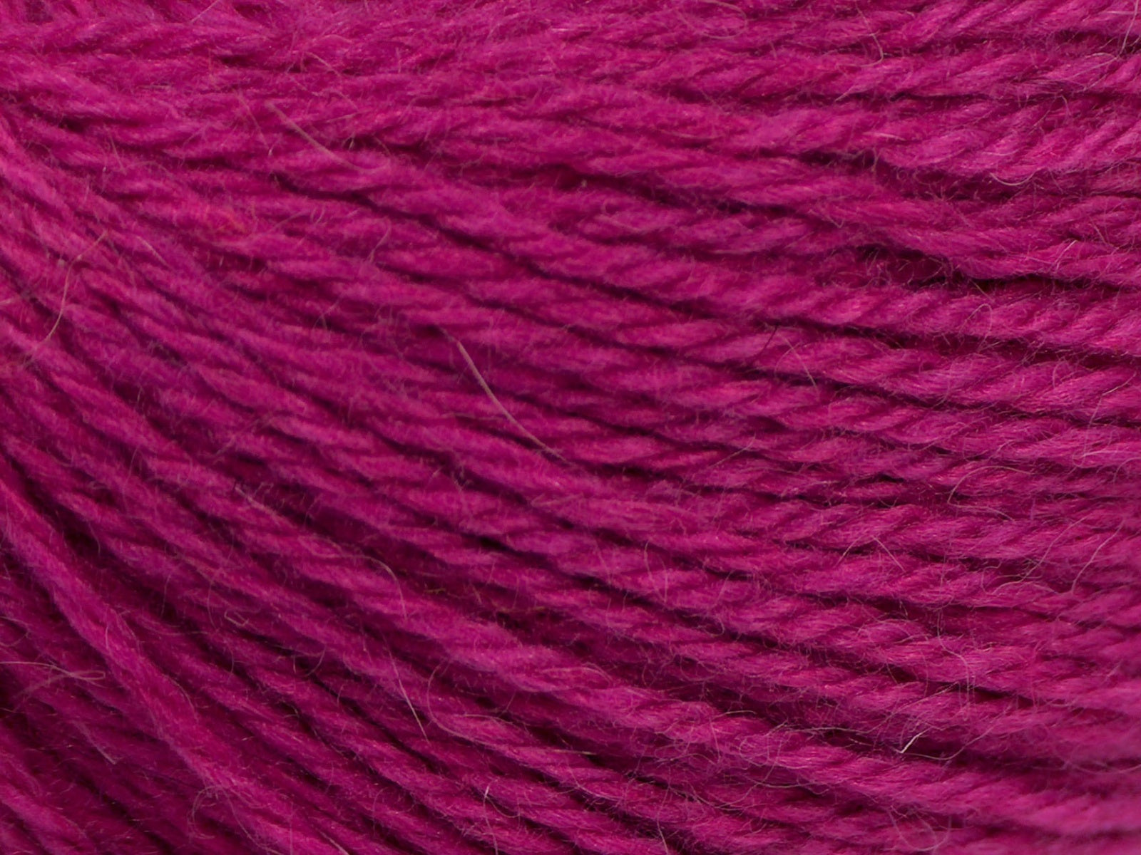 Milano Fine Dark Fuchsia fnt2-68711