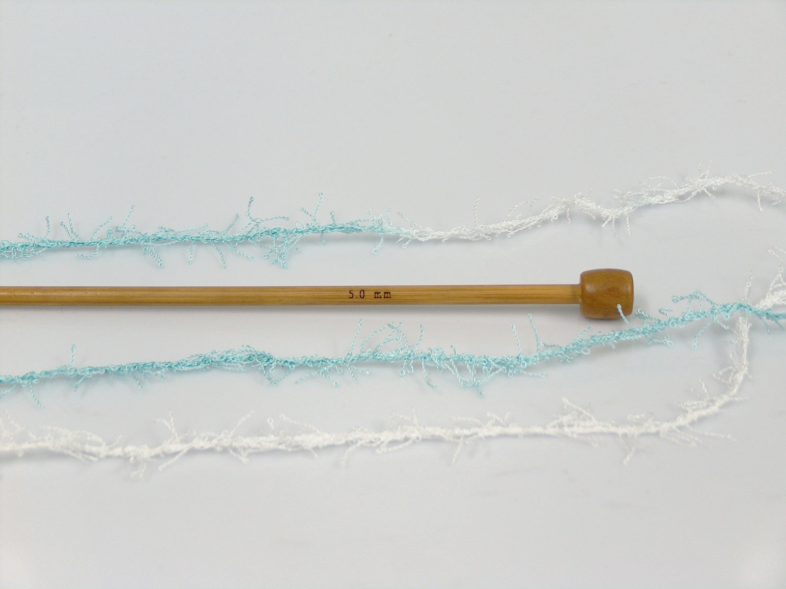Scrubber Twist Light Turquoise, White Sku:fnt2-69620