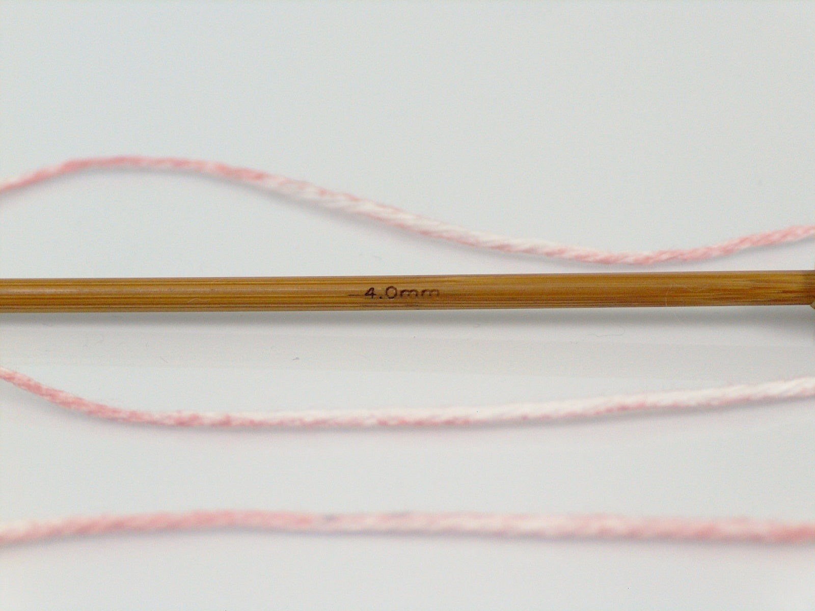 Mona Lisa Light Salmon, White, Pink, Water Green fnt2-70835