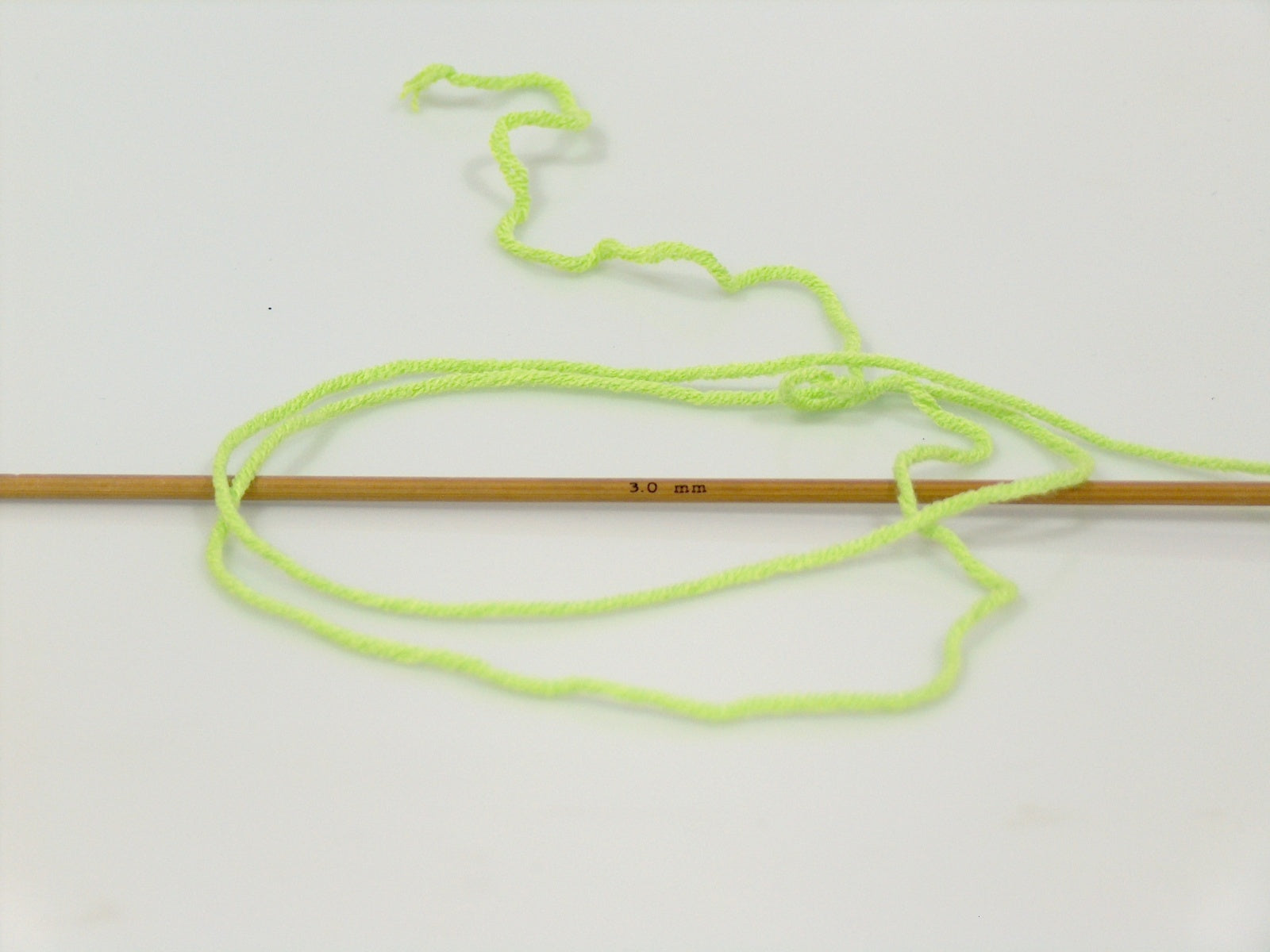 Lorena Bamboo Neon Green fnt2-71382