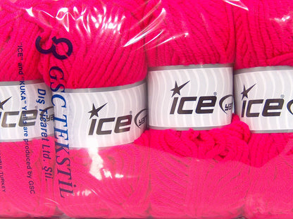 Wool Superbulky Dark Fuchsia fnt2-71999