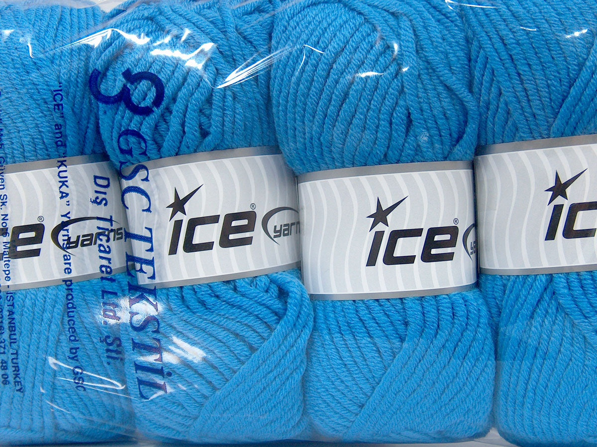 Wool Superbulky Sky Blue fnt2-72005