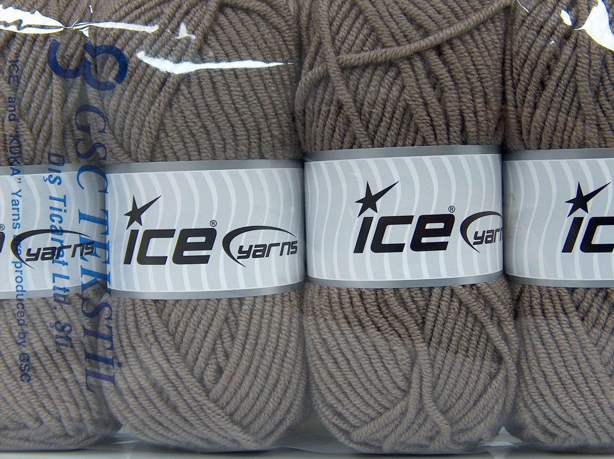 Classic Wool Bulky Light Camel fnt2-73810